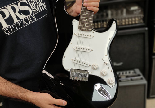 گيتار الکتريک اسکوایر Fender Squier MM Strat HT BLK
