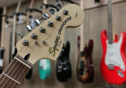fender-standard-strat-atb-tort گيتار الکتريک اسکوایر Squier Standard Strat ATB/TORT